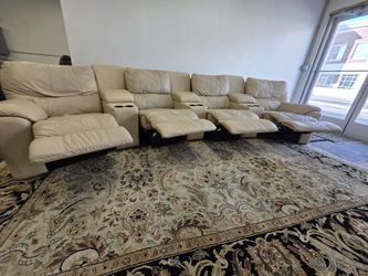 Utimate Leather Reclining Theater Couch
Delivery and Setup Options Available!