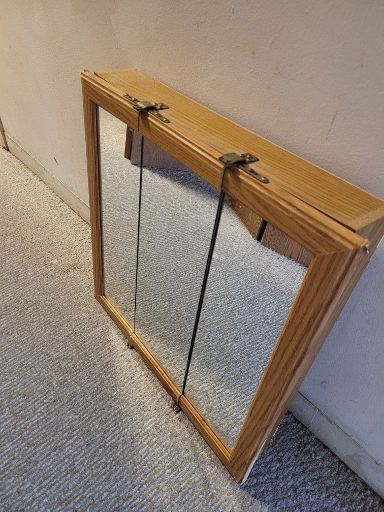Mirror 