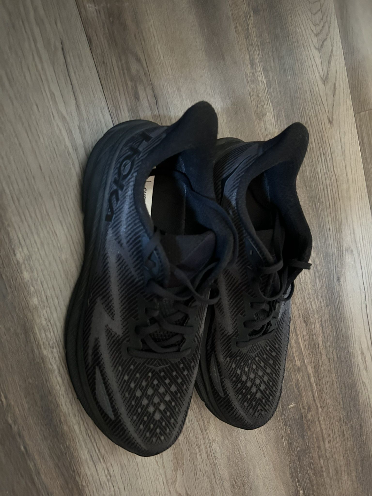 Men’s Hoka Shoes