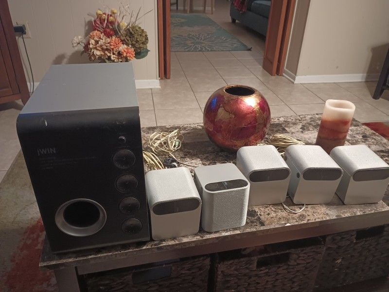 iWIN JS-P601 Speaker Set - Subwoofer & 5 Satellite Speakers - Tested
