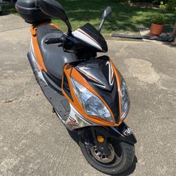 Used Wolf EX-150 150cc Scooter - Repairs Needed