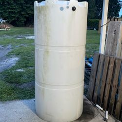 Water Storage Tank 300 Gallon