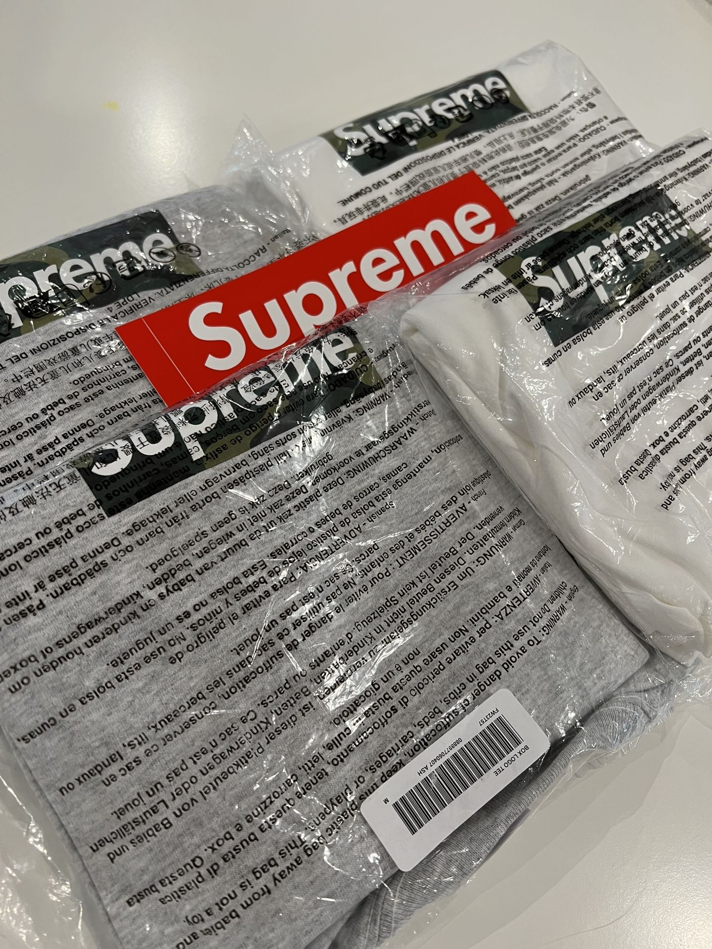 Supreme Box Logo Tees