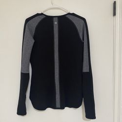 lululemon Athletica Longsleeve