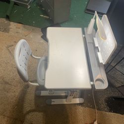 Kid Desk / Chair Set 