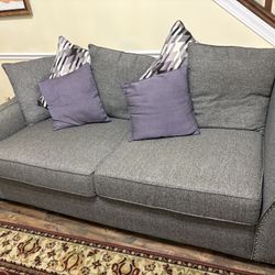 Set of 2 grey sofas 