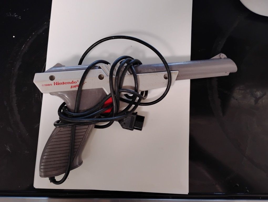 Original 1985 Nintendo Light Gun