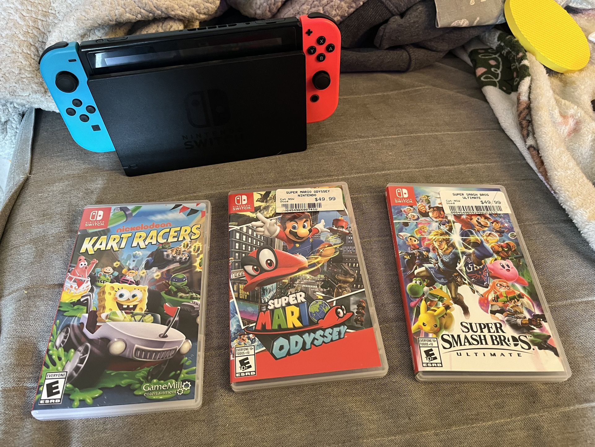 Nintendo Switch Bundle With Tv Dock And 3 Games