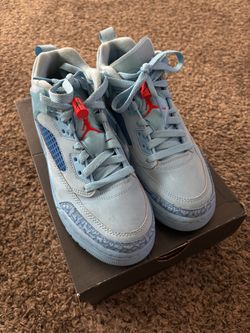 Jordan spike low gs