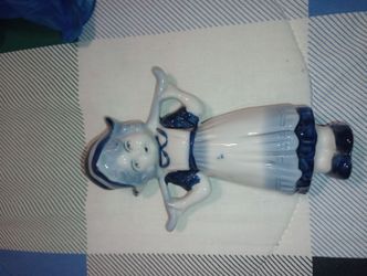 Vintage Dutch Girl Figurine