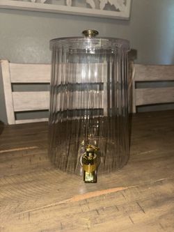 Plastic Beverage Dispensers