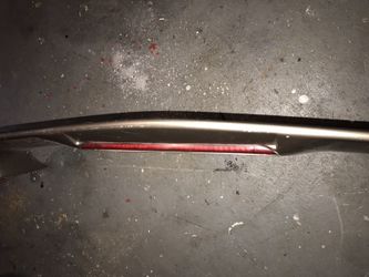 Rear car spoiler (wing)