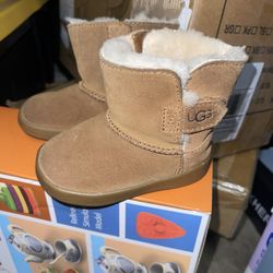 Uggs Brown Size 04/05 Pink 02-03 