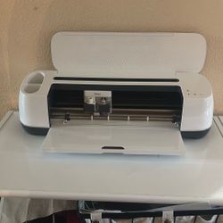Cricut 