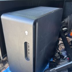 R16 Alienware