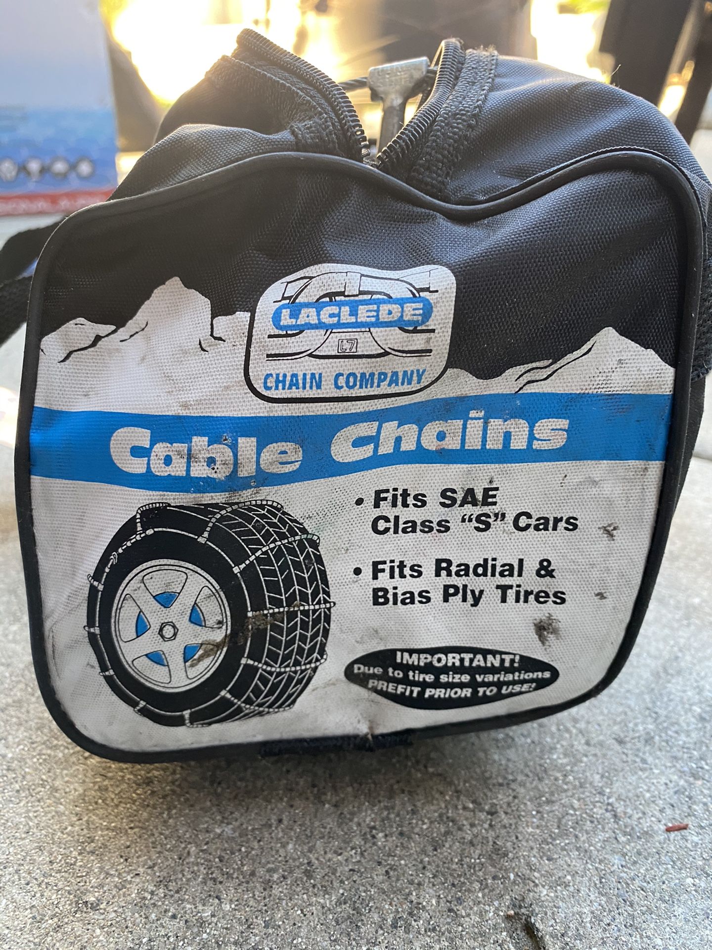 BRAND NEW snow cables for passenger car