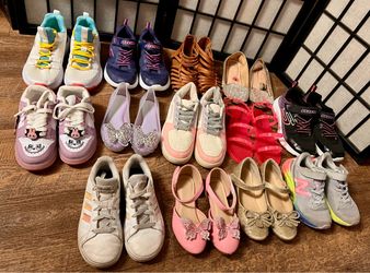 13 pairs girl shoes size 12-4