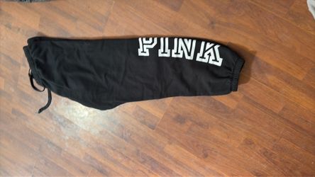 Black sweatpants from Pink Victoria’s Secret size large