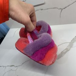 Ugg baby slippers new size 4-5