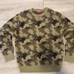 Knitted Supreme Crewneck 