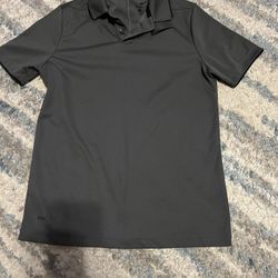 Boys size small Nike polo