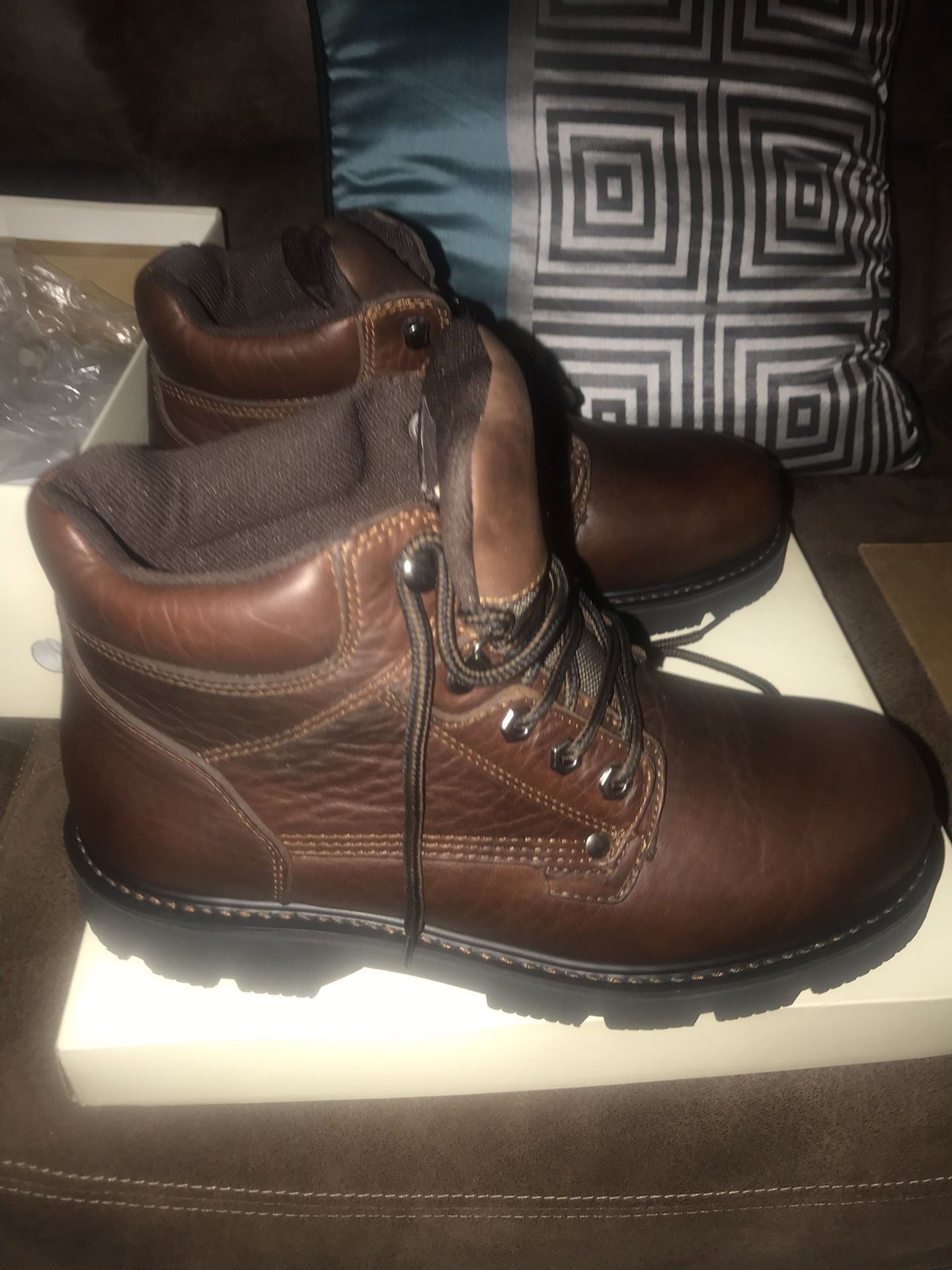 Work Boots Size 9/5 Men