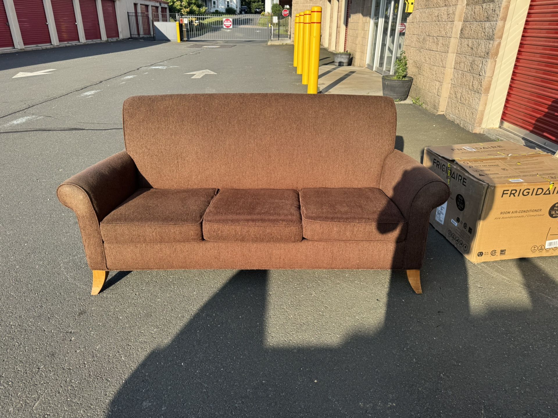 Couch (Free Delivery)