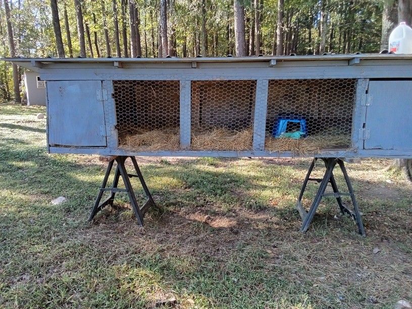 Chicken Or Rabbit Pen