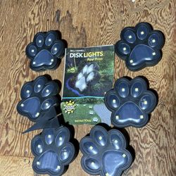 Outdoor Solar Paw Print Lights