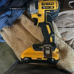 Dewalt Power drill/impact Driver 