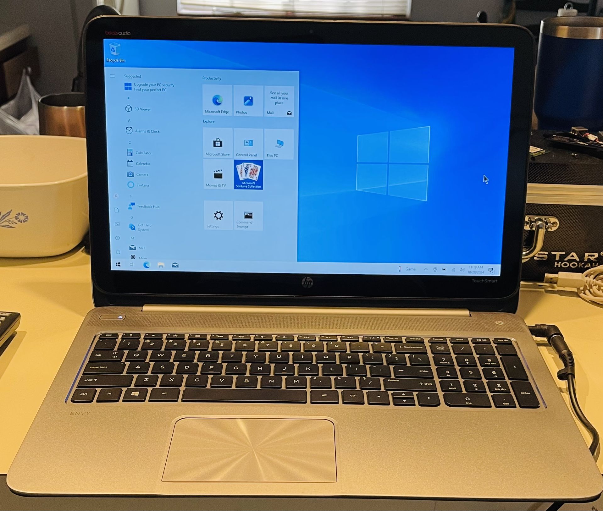 hp envy ts m6 sleekbook amd 4 cores 8gb ram 240gb ssd
