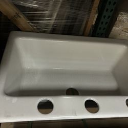 White Metal Sinks