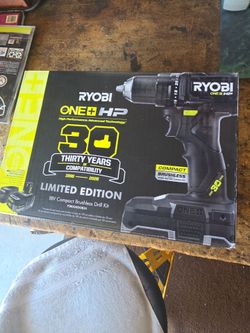 Ryobi ONE+ HP 18V Compact Brushless Drill Kit