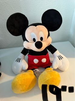 MICKEY AND PLUTO PLUSHIES