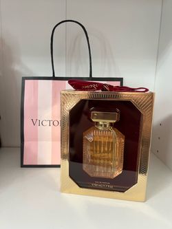 VS Bombshell ( Soirée ) 1.7 oz  💐 $48👀⬇️
