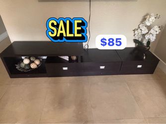 Tv stand