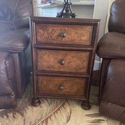 Stanley Costa de Sol End Table