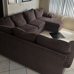 3 Piece Sectional Couch W/ Pullout Bed