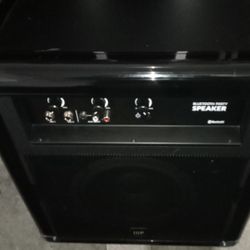 BLUETOOTH PARTY SPEAKER ON WHEELS WITH EXTENDING HANDLE