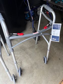 Folding deluxe Walkers