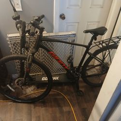 Gaint Roam 4 Hardtail Mountain Bike