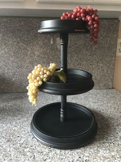 Home Interior Grayson Tiered Pedestal