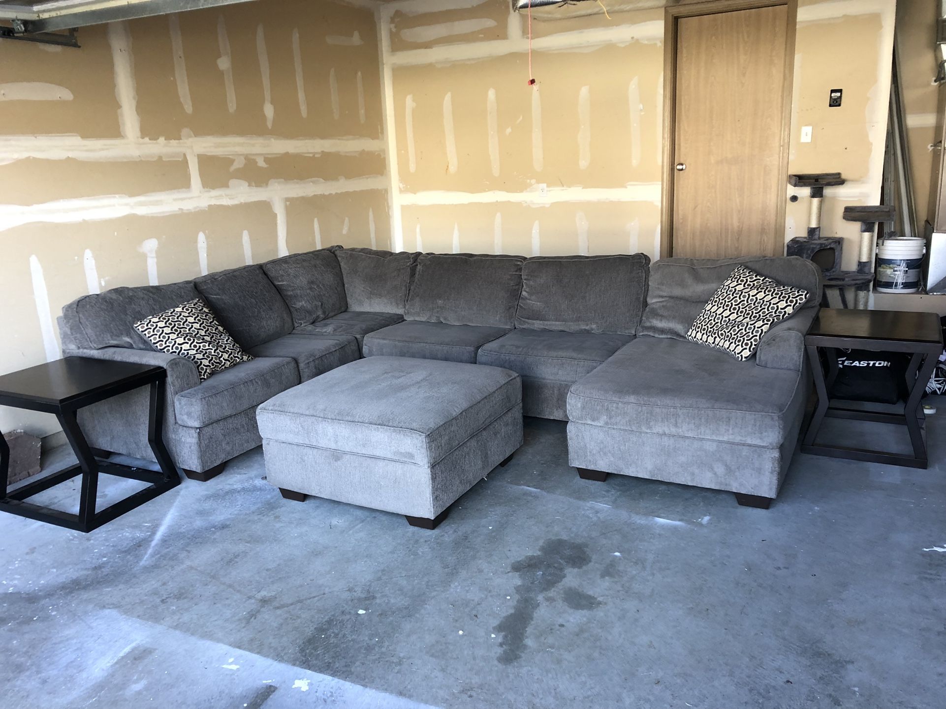 Loric 3-Piece Sectional w/ Chaise, Ottoman, and End Tables