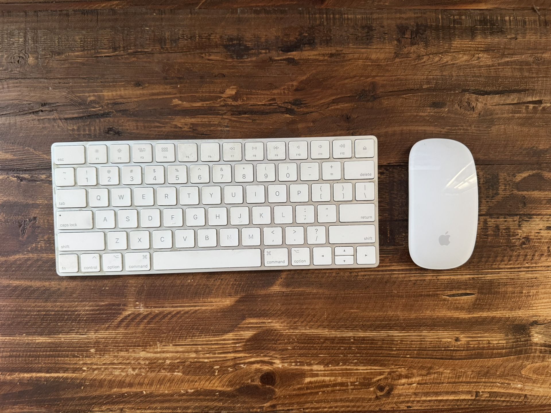 2017 iMac 27 inch 5K Display, 1TB drive, 40GB RAM, 3.4 GHz Core i5 