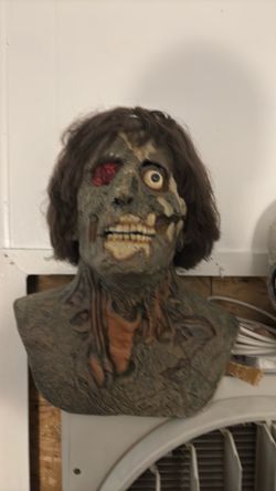 Halloween mask zombie