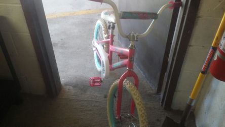 Huffy girls bike