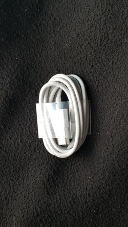IPhone 5/6/7 charging cable data cable vs qq