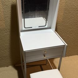 3 Color Lighted Mirror Makeup Vanity w/ Stool NEW Never Used $100 - Delivery for a fee  