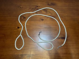 Pearl Dog Wedding Leashes