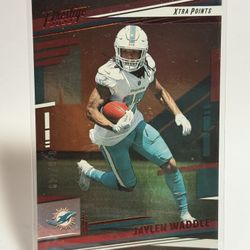 2022 Panini Prestige Jaylen Waddle #182 /449 Red xtra Points Miami Dolphins